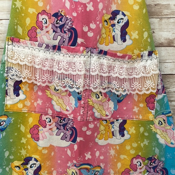 Girls hand made my little pony apron - Picture 2 of 5